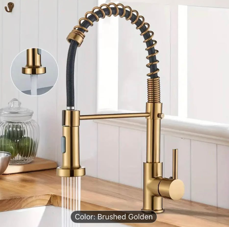 Brushed Golden Kitchen Faucet with Pull-Down Sprayer – Commercial-Grade Single Handle Sink Mixer Tap